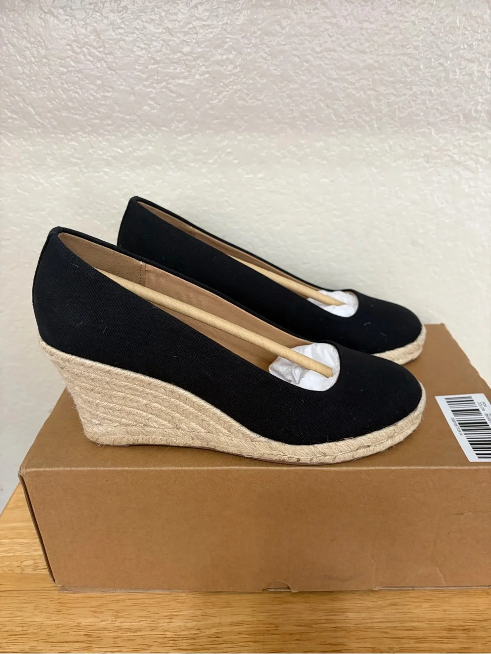 J. Crew Black Canvas Espadrille Wedge Pumps Size 7.5 Heels Round Toe Slip On